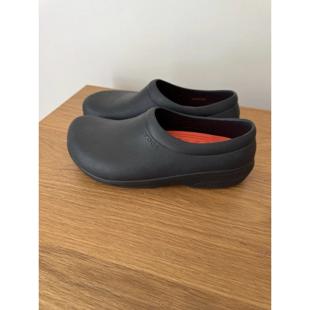 Crocs On The Clock LiteRide Work Slip-On Clogs Size Men's 7 Womens 9 Black
